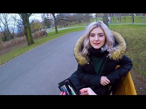 ❤️ Swallows hot cum coigreach airson airgead - blowjob anns a 'phàirc le Eva Elfie ☑  Pornografach  aig porn gd.4k-porno.ru ❌️